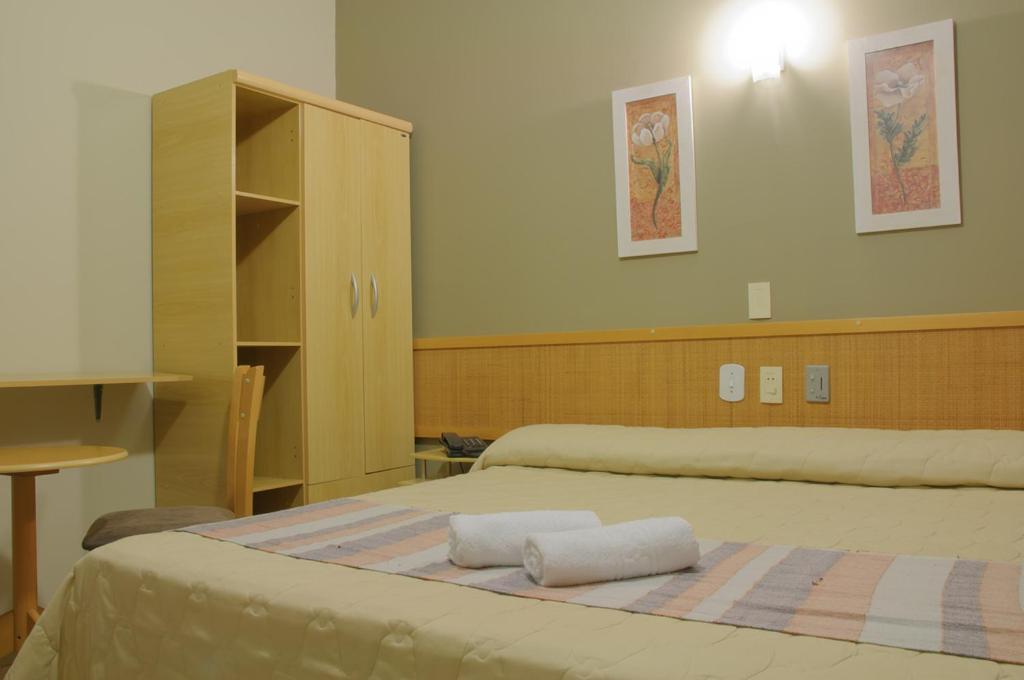 塞拉内格拉蒙塔纳酒店 外观 照片